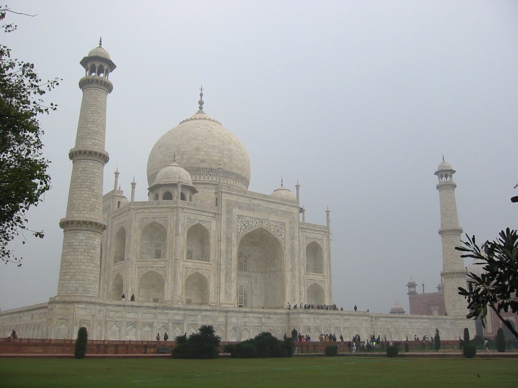 golden triangle tour package Taj Mahal Amazing Beauty