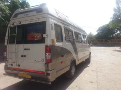 tempo traveller backside